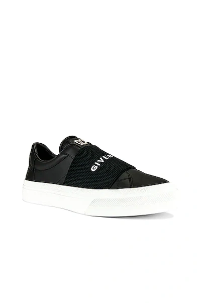Givenchy Low Top Elastic Sneakers In Black