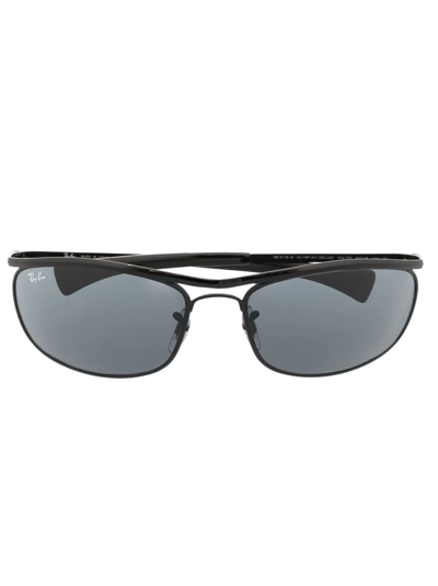 Ray Ban Curved-lense Sunglasses In Black