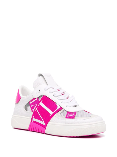 Shop Valentino Vl7n Low-top Sneakers In Weiss