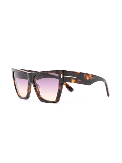 Tom Ford Ft0942 Oversized Sunglasses In Brown