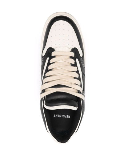 Represent Low Top Sneakers Featuring Contrast Panels In Schwarz