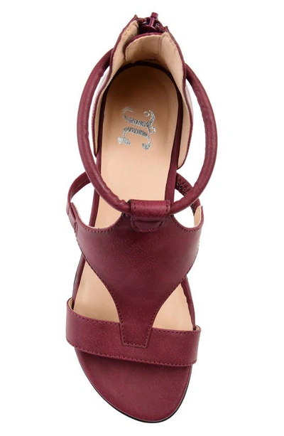 Journee Collection Journee Trayle Wedge Sandal In Wine