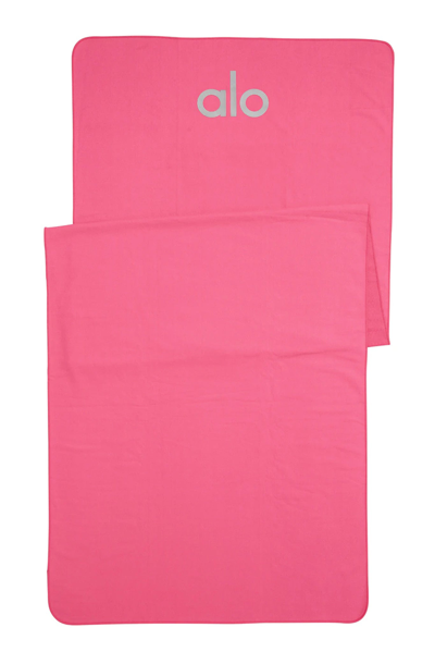 Shop Alo Yoga Grounded No-slip Towel In Pink