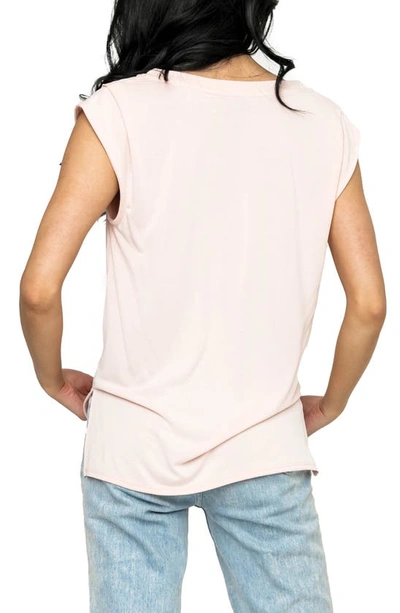 Gibsonlook V-neck T-shirt In Blush