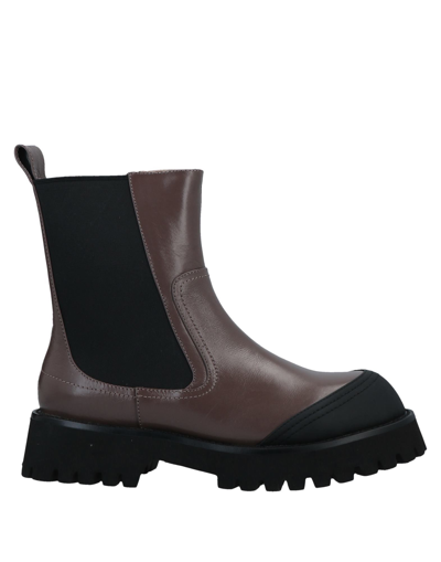 Shop Maliparmi Malìparmi Woman Ankle Boots Light Brown Size 6 Soft Leather