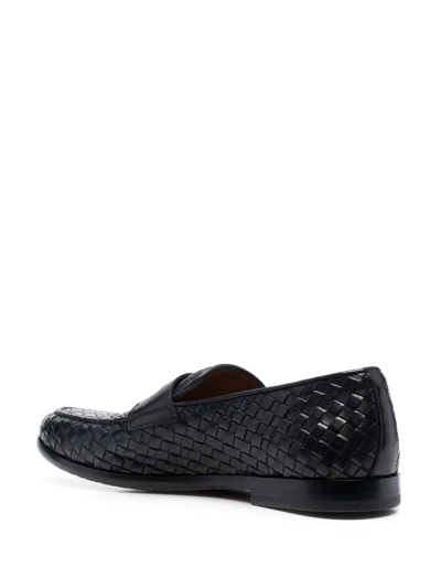 Doucal's Penny Adler Moccasin In Woven Leather In Blue