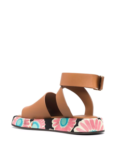 Shop La Doublej Daisy-print Chunky-sole Sandals In Brown