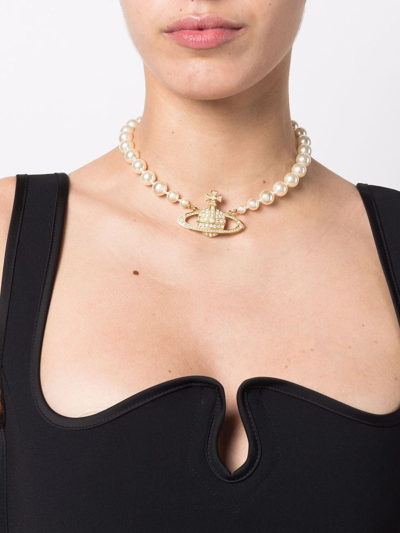 Shop Vivienne Westwood Bas Relief Pearl-chain Choker In White