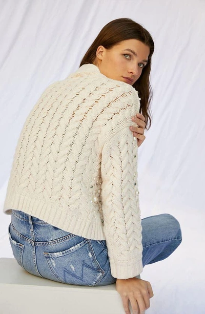 Saachi Ivory Pearly Knit Cardigan In Ivory