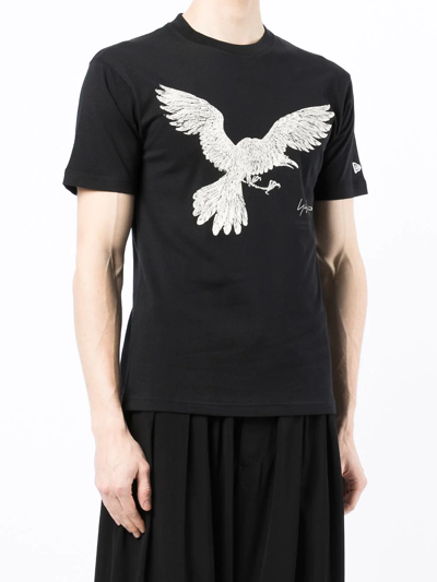 Shop Yohji Yamamoto Raven-print T-shirt In Black