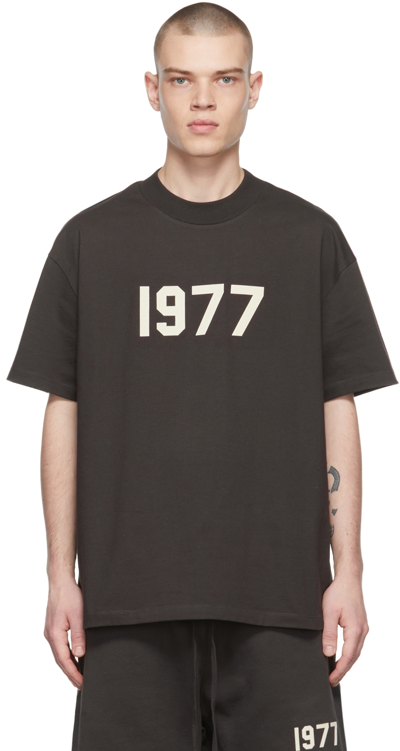 Essentials Black '1977' T-shirt In Iron | ModeSens