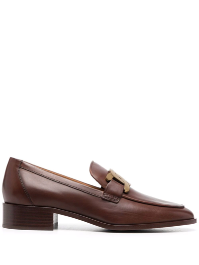 Shop Tod's Chain-detail Leather Loafers In Brown