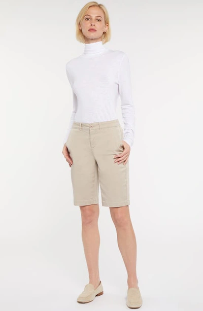 Nydj Bermuda Shorts In Feather