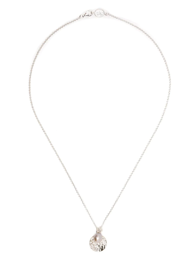 Dower & Hall Hammered Disc Pearl Pendant Necklace In Silber