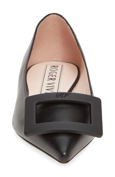 Roger Vivier Gommettine Leather Ballet Flats With Tonal Buckle In Black
