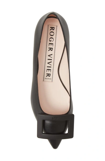 Roger Vivier Gommettine Leather Ballet Flats With Tonal Buckle In Black