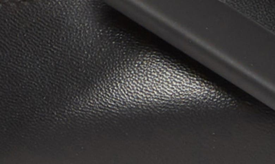 Roger Vivier Gommettine Leather Ballet Flats With Tonal Buckle In Black