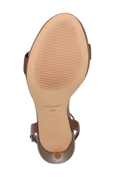 Nine West Loola Womens Patent Open Toe Slingback Sandals In Maple Patent