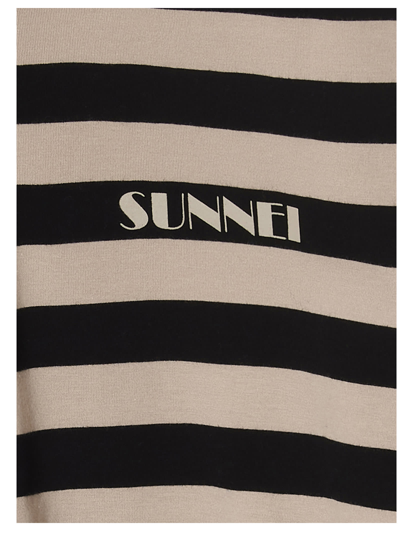Shop Sunnei T-shirt In Black & White