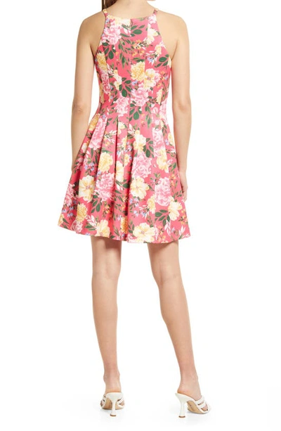 Vince Camuto Petite Floral-print Fit & Flare Dress In Pink