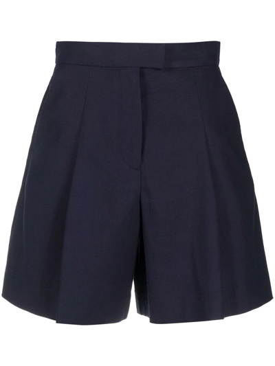 Shop A.p.c. Box-pleat Shorts In Blau