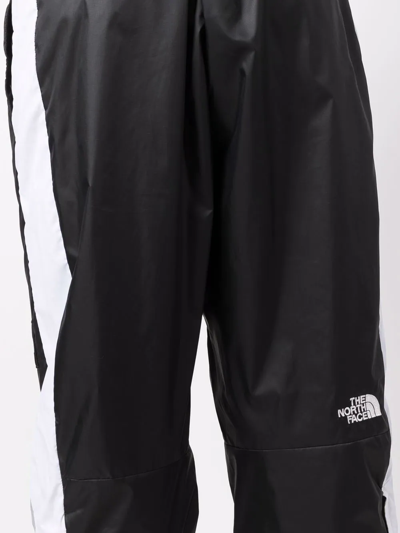 Shop The North Face Logo-print Track Pants In Schwarz