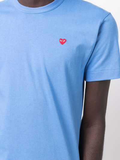 Shop Comme Des Garçons Play Logo-patch Short-sleeve T-shirt In Blau