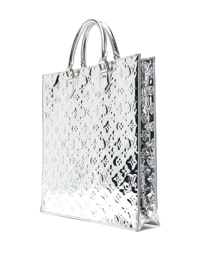 Pre-owned Louis Vuitton 2009  Debossed Monogram Sac Plat Shopper In Metallic