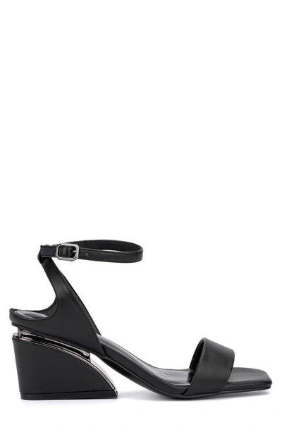 Torgeis Candida Ankle Strap Block Heel Sandal In Black