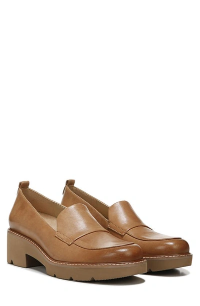 Naturalizer Darry Womens Lugged Sole Slip On Loafer Heels In Toffee