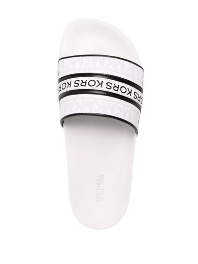 Michael Michael Kors Gilmore Logo-print Slides In Weiss
