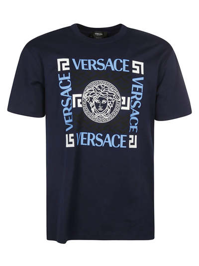 Shop Versace Logo Print T-shirt In Navy