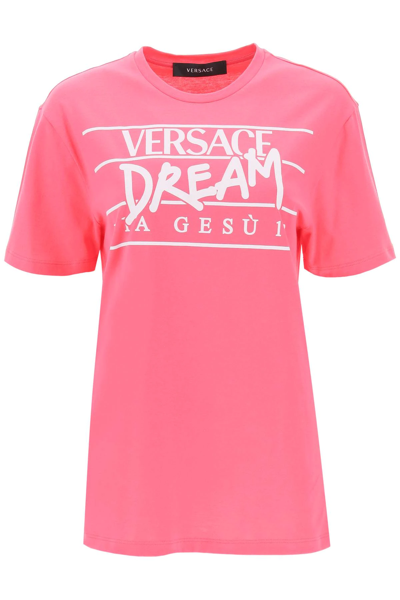 Shop Versace Dream Logo T-shirt In Fuchsia