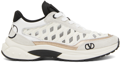Shop Valentino Off-white Ready Go Runner Low Sneakers In S19 Ovory