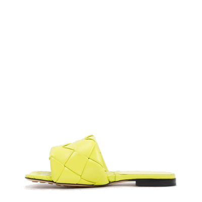 Shop Bottega Veneta The Lido Flat Sandals In Verde