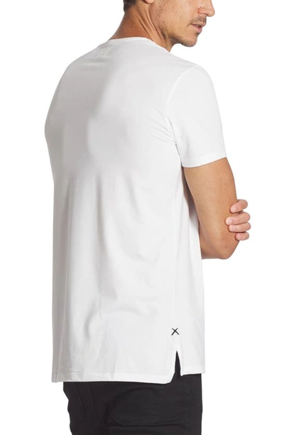 Cuts Trim Fit Split Hem Crewneck T-shirt In White