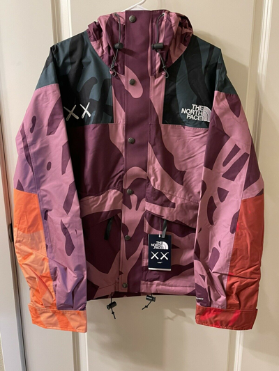 The North Face Kaws もの寂しい 1986 mountain jacket The North Face Kaws もの寂しい 1986 mountain jacket