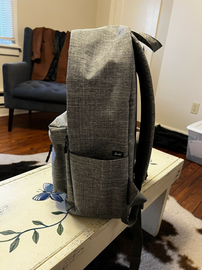 Pre-owned Herschel Classic Backpack - Raven Crosshatch -  Standard Size In Multicolor