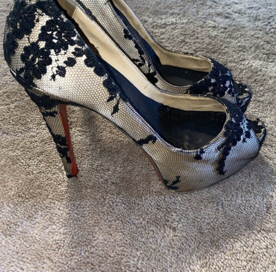 Very lace outlet louboutin