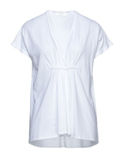 Shop Slowear Zanone Woman T-shirt White Size M Cotton