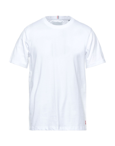 Shop Les Deux T-shirts In White