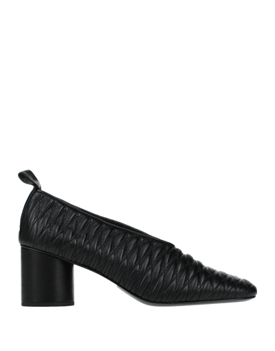 Jil Sander Pumps In Black