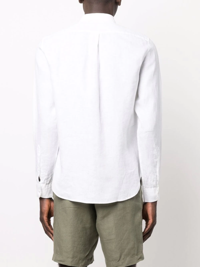 Shop Vince Long-sleeve Linen Shirt In Weiss