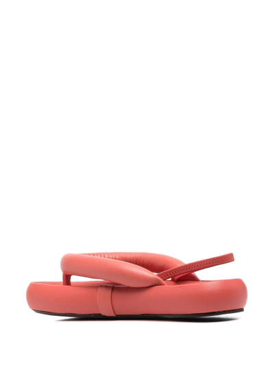 Shop Isabel Marant Thong-style Puffy Sandals In Rot