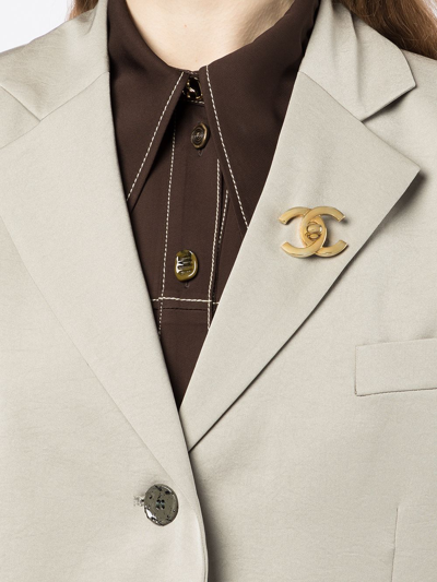 Pre-owned Chanel 1997 Cc Turn-lock Brooch In Gold