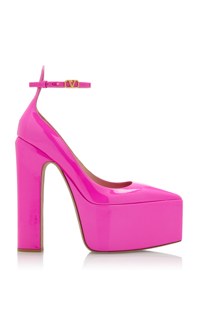 Shop Valentino Tan-go Patent-leather Platform Pumps In Pink