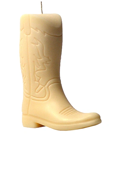 Davie Ocho Candle Co. Dolly Would Candle In White