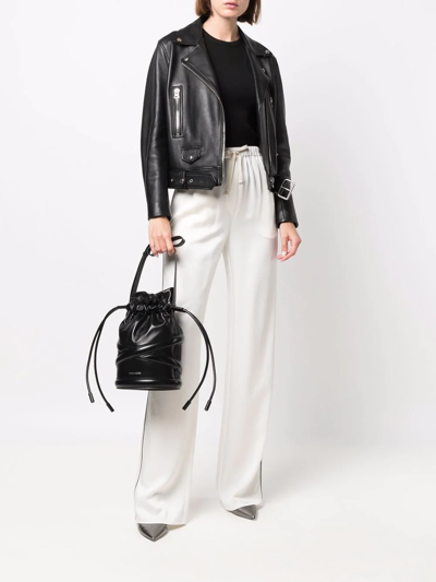 Alexander Mcqueen The Medium Curve Bucket Bag In Schwarz
