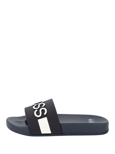 Vesting esthetisch Pebish Hugo Boss Kids' Navy Logo Slide Sandals | ModeSens