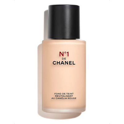 Chanel Br12 <strong>n°1 De  Revitalizing Foundation</strong> Illuminates - Hydrates - Protects 30ml In Br12